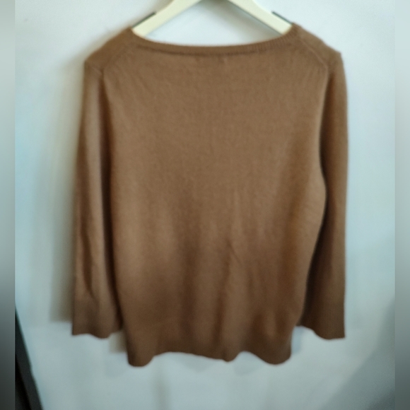 J Crew Wool Cashmere Camel Colored Sweater XS Oversized Comfort - Picture 5 of 8
